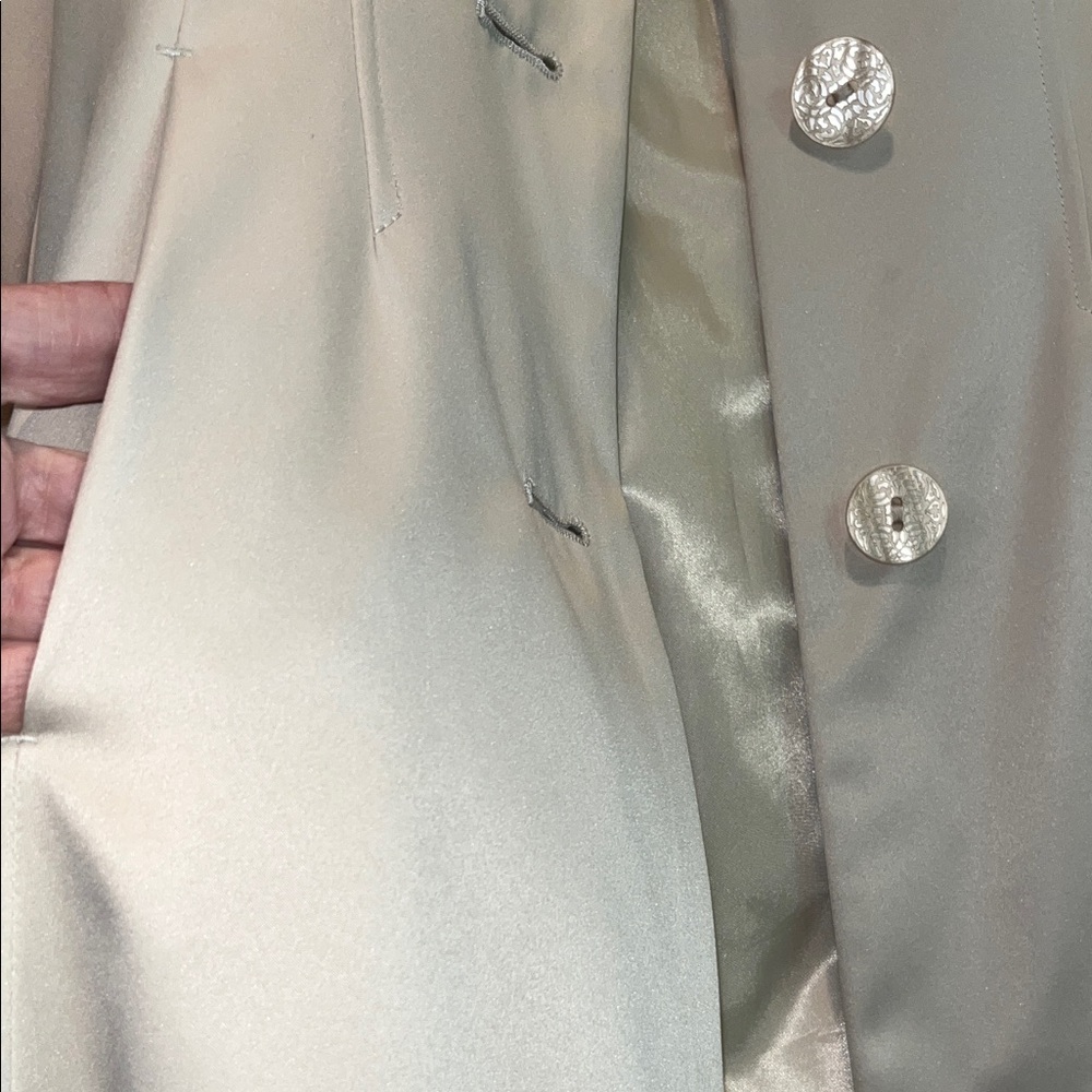 TAHARI Trench Coat Water Repellent Cream Woman’s Size 6 - Picture 9 of 16